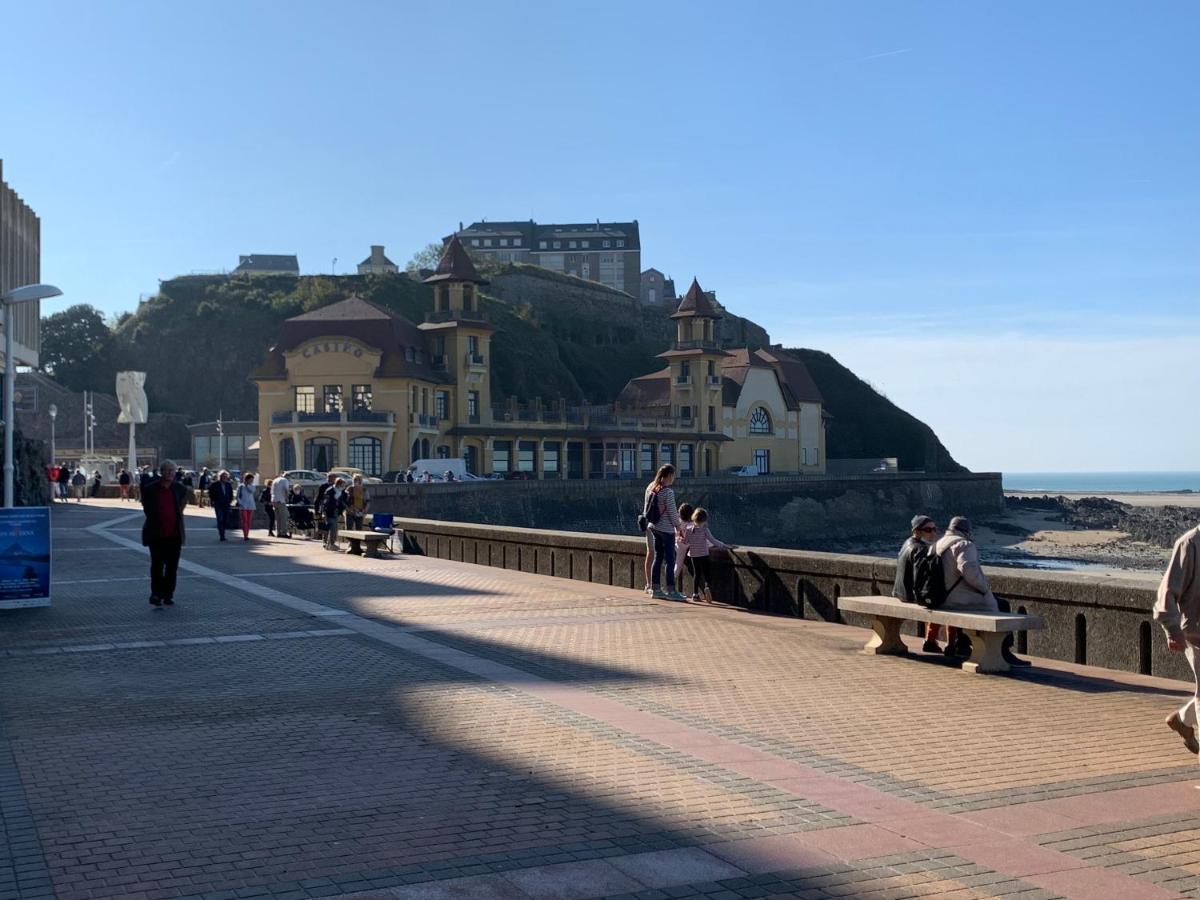 Appartement Villa Chausey, Vue Sur Le Port 그랑빌 외부 사진